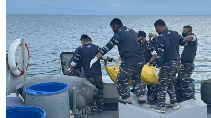 TNI AL Temukan Jasad Diduga TKI Mengapung di Perbatasan RI-Malaysia